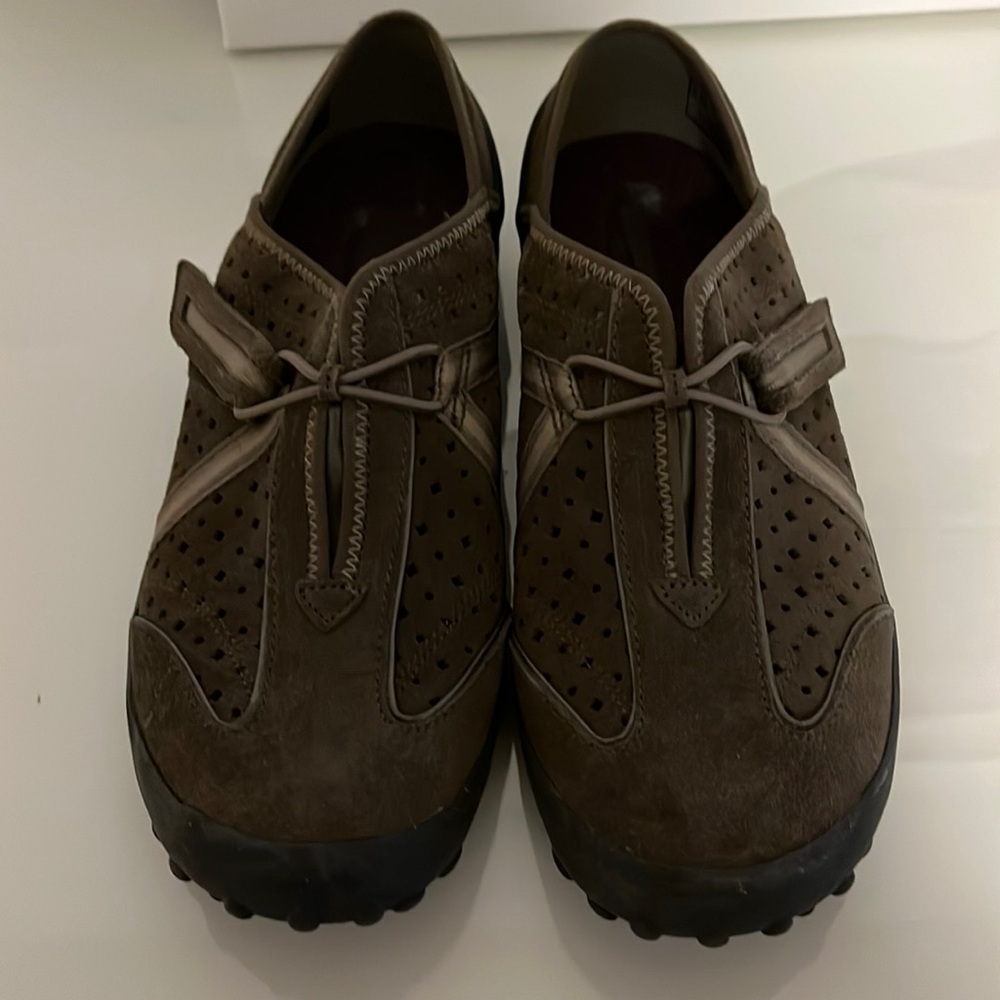 Clarks winter shoes. Brown suede with rugged soles